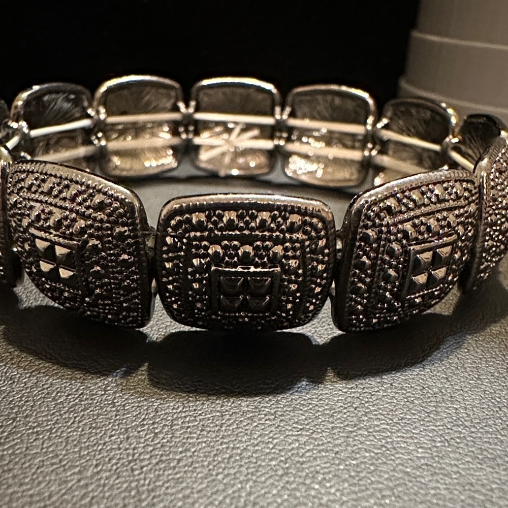 Elegant Silver Bracelet